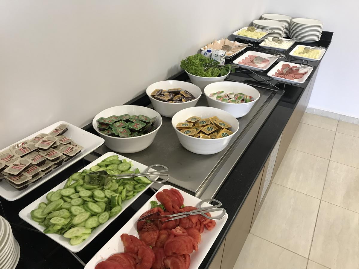 Familya Otel Erbaa Bagian luar foto